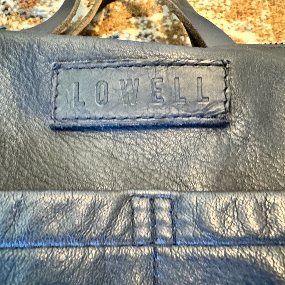 Lowell Leather Bag - Picture 2 of 7